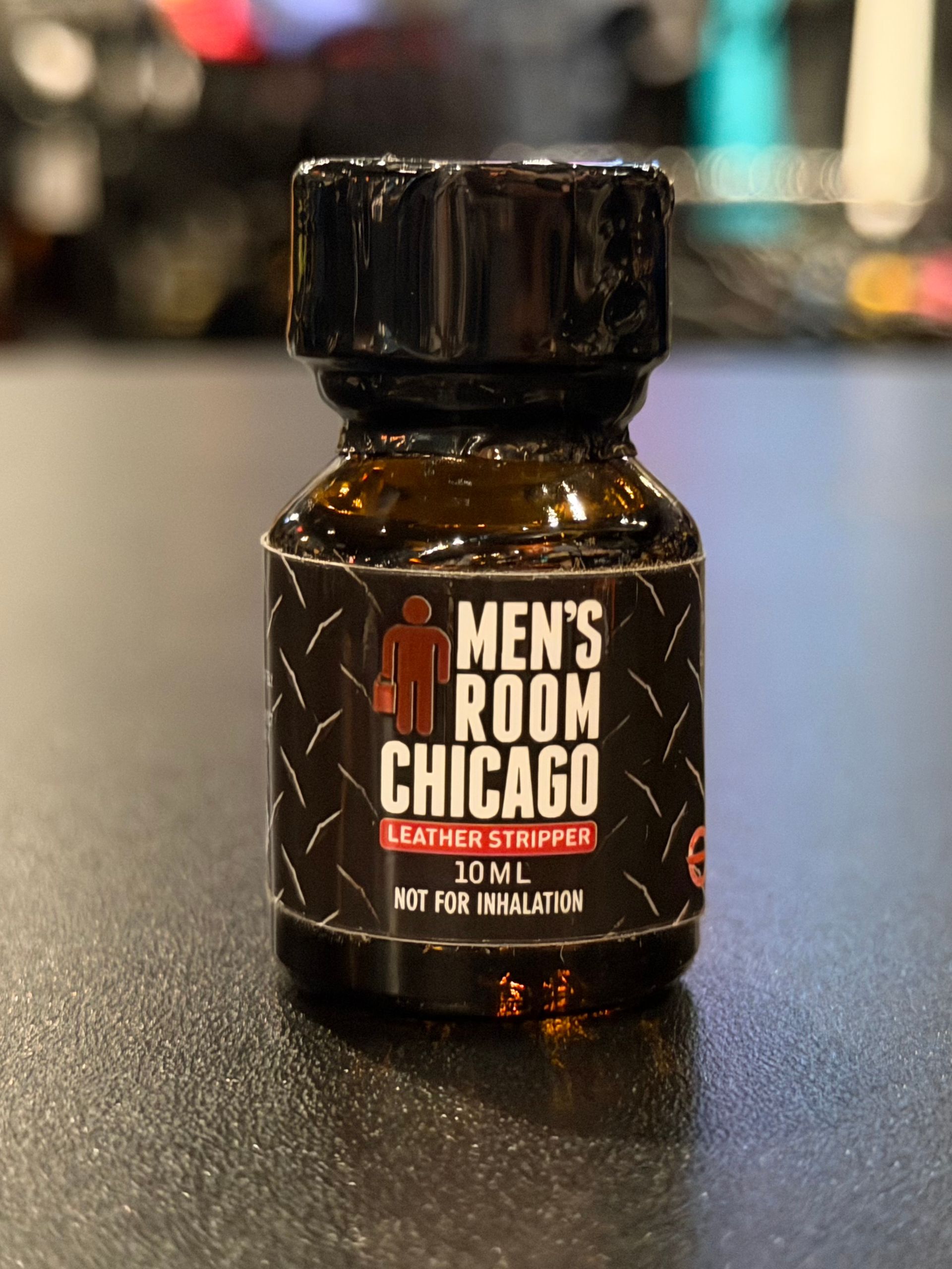 mensroom10